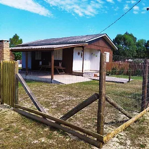 Casa de Férias Casa Com Churrasqueira Wi-fi, Tv Com Netflix E Youtube, Balneario Gaivota